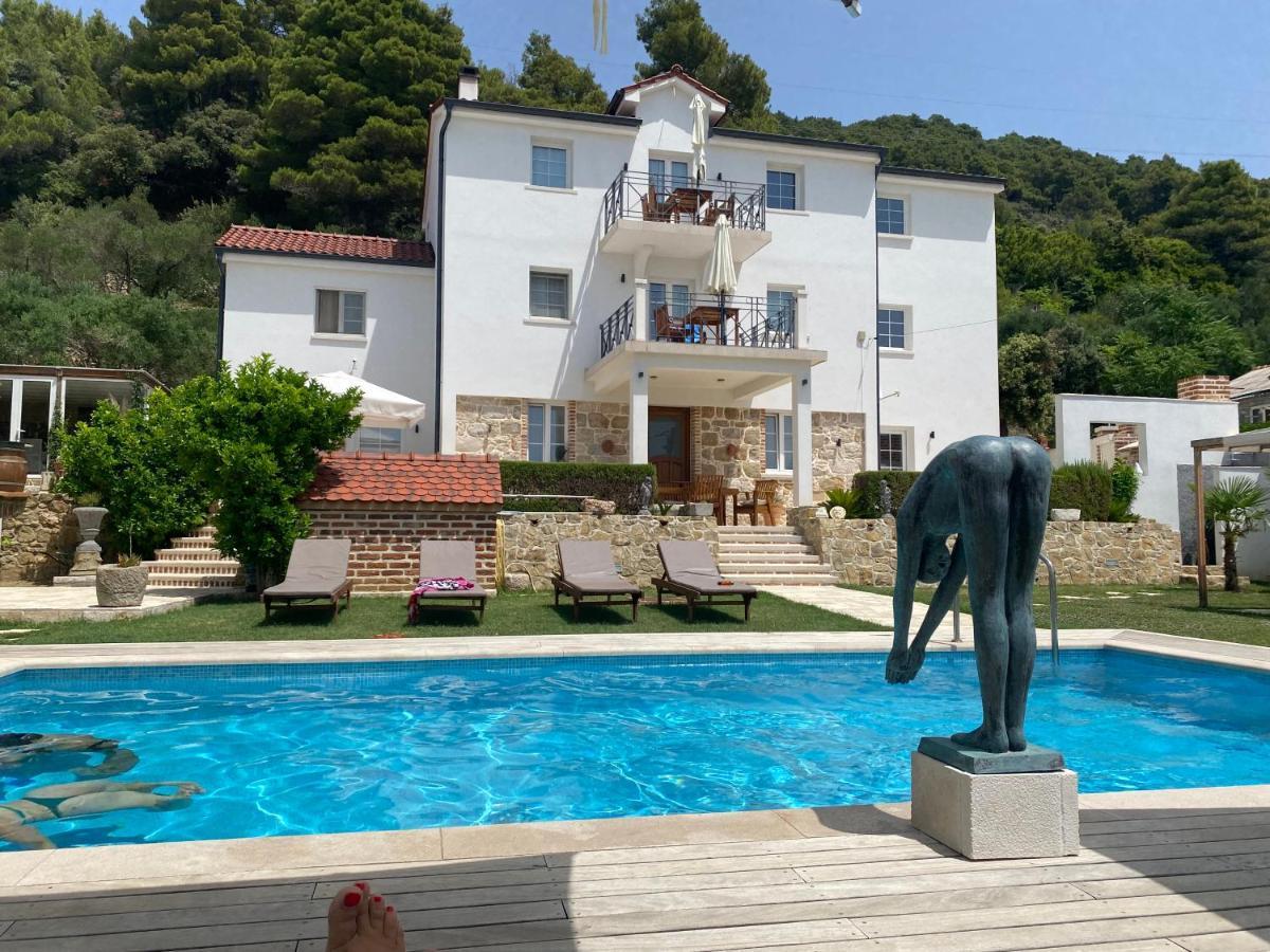 Villa Joy 4Ever Banjol Exterior photo